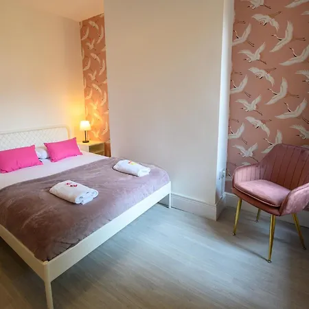 Brislington Base Super Convenient In South West By Stae-homes * בריסטול
