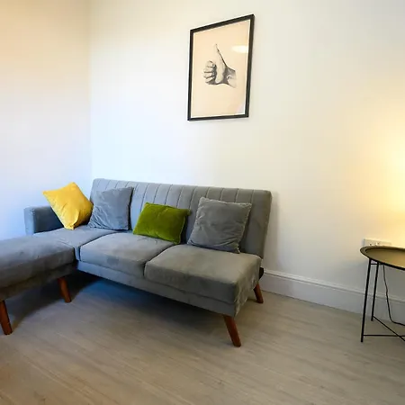 Brislington Base Super Convenient In South West By Stae-homes Apartman Bristol