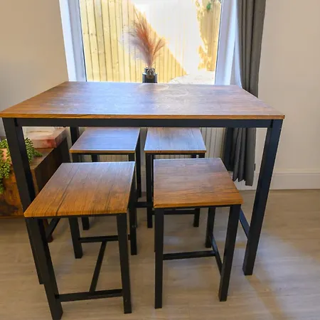 Brislington Base Super Convenient In South West By Stae-homes *