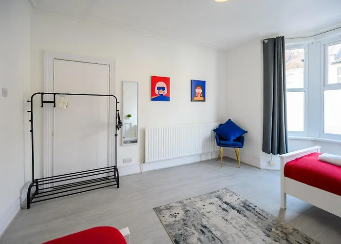 Brislington Base Super Convenient In South West By Stae-homes Apartman *