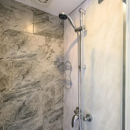 Brislington Base Super Convenient In South West By Stae-homes Apartment Bristol