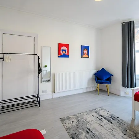 Brislington Base Super Convenient In South West By Stae-homes Apartman *