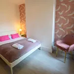 Brislington Base Super Convenient In South West By Stae-homes * Μπρίστολ