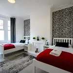 Brislington Base Super Convenient In South West By Stae-homes Διαμέρισμα