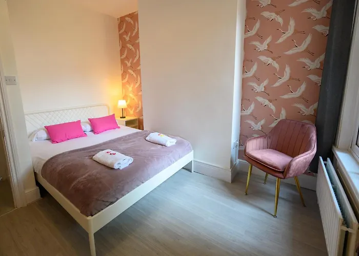 Brislington Base Super Convenient In South West By Stae-homes * Bristol