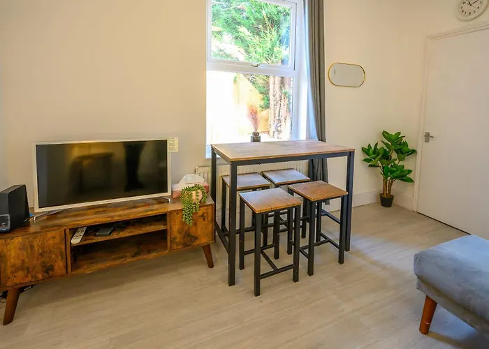 Brislington Base Super Convenient In South West By Stae-homes Appartement *