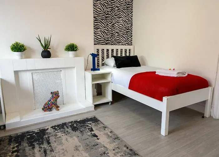 Brislington Base Super Convenient In South West By Stae-homes Appartement Bristol